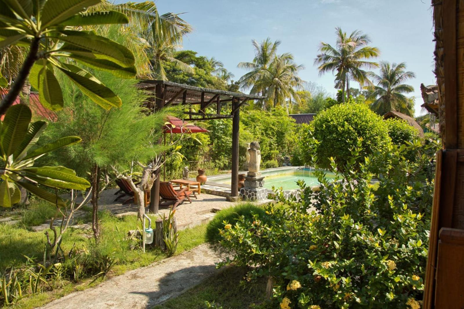 Bunga Bungalows Gili Meno Exterior foto