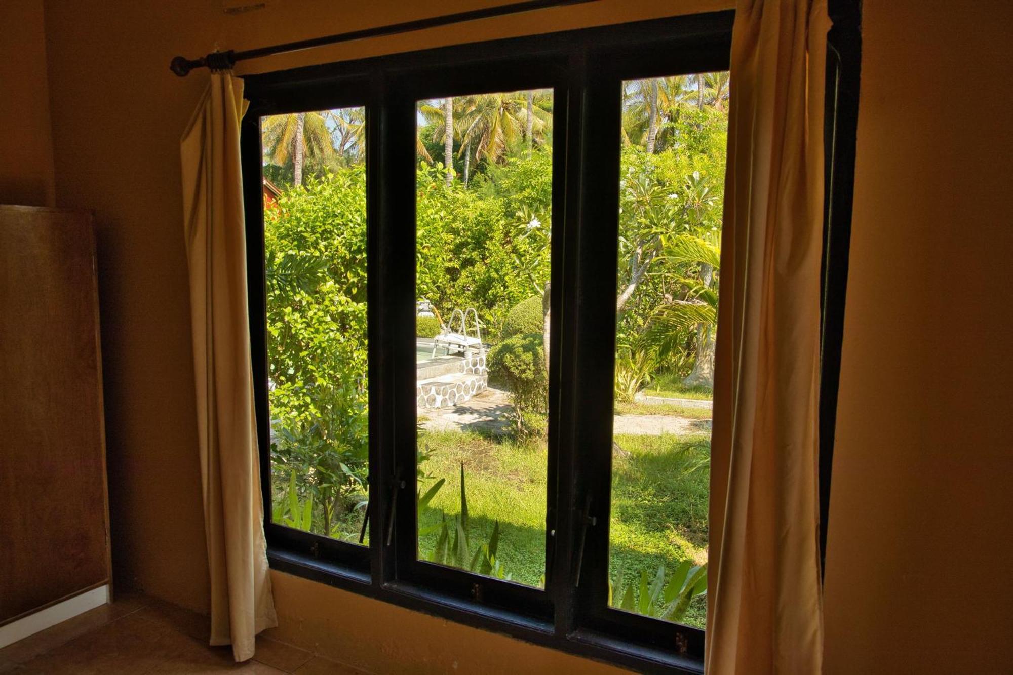 Bunga Bungalows Gili Meno Exterior foto